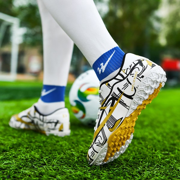 Design Custom Football Boots Kids girl boys Men Women Boys Soccer Shoes Cleats Training Sport Sneakers football shoes 