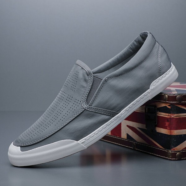 Men Breathable Ice Silk Soft Comfy Sole Solid Slip On Casual Court Shoes 